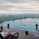 Ekocheras With Balcony Sunshine Cosy Condo Next To Mrt Stay 3 Or 4 Pax