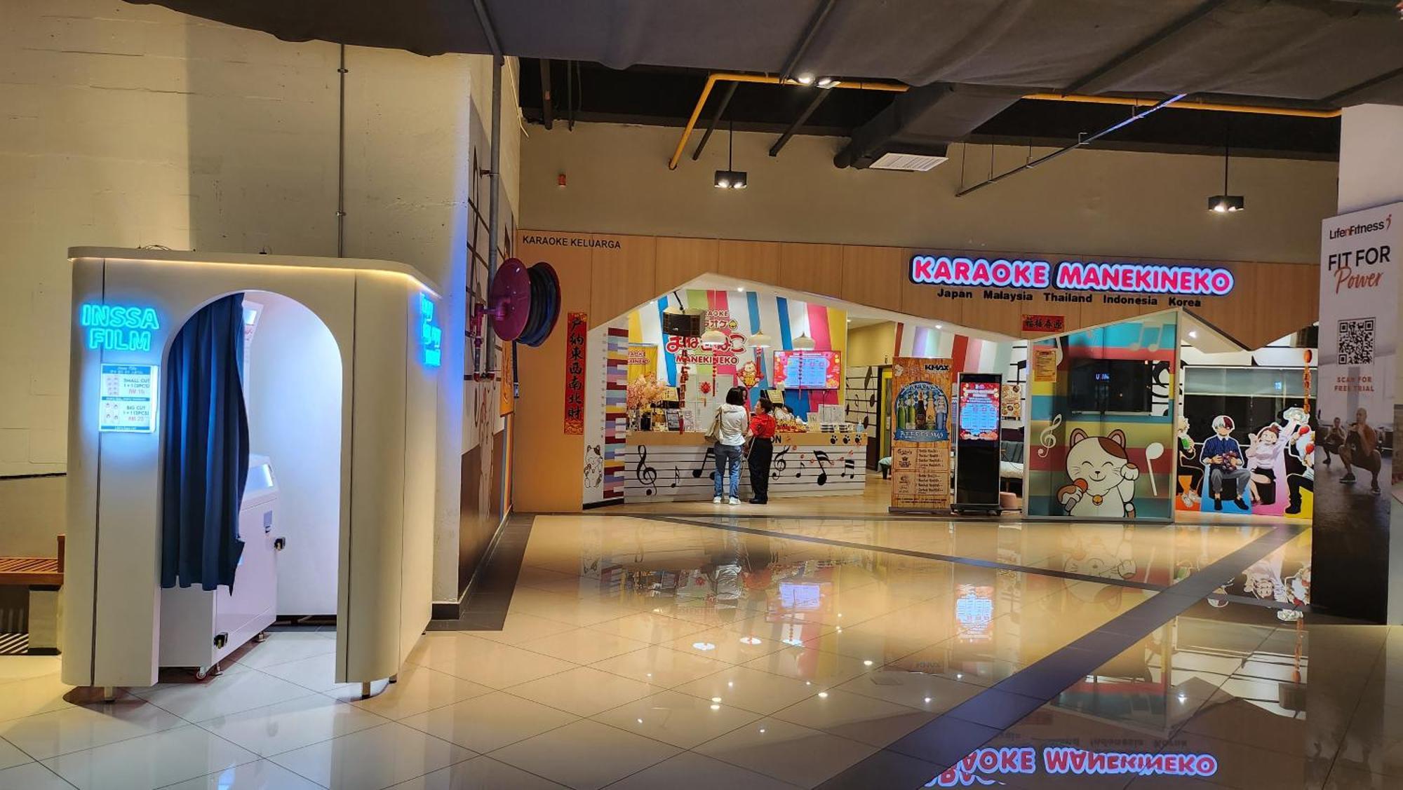 Pangsapuri Ekocheras With Balcony Sunshine Cosy Next To Mrt 3 Or 4 Pax Kuala Lumpur