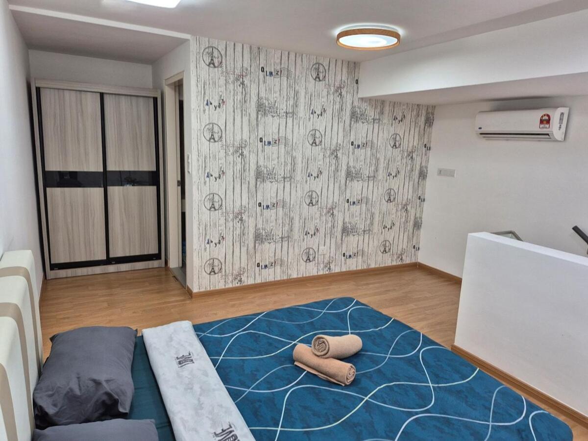 Ekocheras With Balcony Sunshine Cosy Next To Mrt 3 Or 4 Pax Pangsapuri *